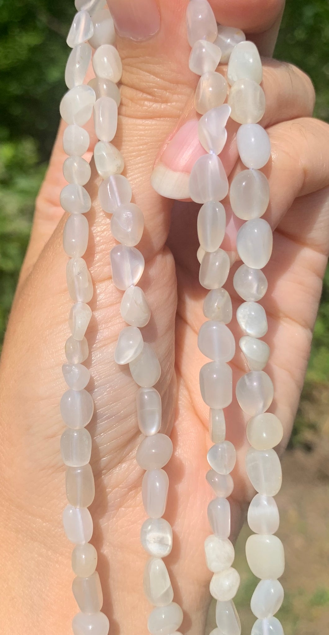Perles en pierre de lune blanche, petits galets