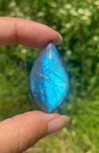 Charger l&#39;image dans la galerie, VENDU Labradorite 173
