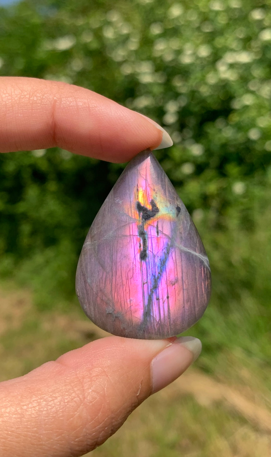 VENDU Labradorite 129