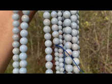 Charger et lire la vidéo dans la visionneuse de la Galerie, Perles en angélite entre 6 et 10mm AU
