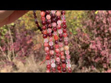 Charger et lire la vidéo dans la visionneuse de la Galerie, Perles en quartz hématoïde rouge entre 4 et 12mm
