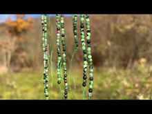 Charger et lire la vidéo dans la visionneuse de la Galerie, Perles en rubis zoisite entre 2 et 4mm
