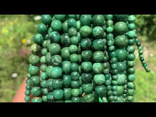 Charger et lire la vidéo dans la visionneuse de la Galerie, Perles en chrysoprase entre 4 et 10mm
