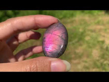 Charger et lire la vidéo dans la visionneuse de la Galerie, VENDU Labradorite 188
