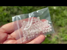 Charger et lire la vidéo dans la visionneuse de la Galerie, Perles en quartz rose facettées entre 3 et 4mm
