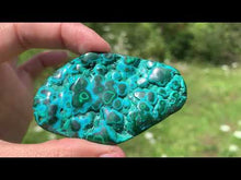 Charger et lire la vidéo dans la visionneuse de la Galerie, Chrysocolle malachite polie 8
