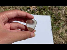 Charger et lire la vidéo dans la visionneuse de la Galerie, Quartz à Actinolite 6
