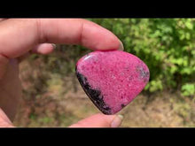 Charger et lire la vidéo dans la visionneuse de la Galerie, VENDU Rhodonite 30
