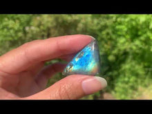 Charger et lire la vidéo dans la visionneuse de la Galerie, VENDU Labradorite 125
