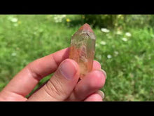 Charger et lire la vidéo dans la visionneuse de la Galerie, VENDU Citrine brut 13
