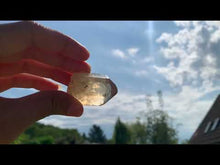 Charger et lire la vidéo dans la visionneuse de la Galerie, VENDU Citrine brut 22

