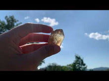 Charger et lire la vidéo dans la visionneuse de la Galerie, VENDU Citrine brut 20
