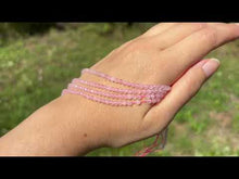 Charger et lire la vidéo dans la visionneuse de la Galerie, Perles en quartz rose facettées entre 3 et 4mm
