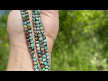 Charger et lire la vidéo dans la visionneuse de la Galerie, Perles en turquoise de 4mm
