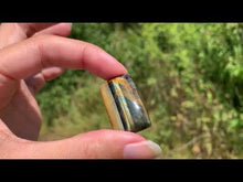 Charger et lire la vidéo dans la visionneuse de la Galerie, VENDU Oeil de faucon mélangé avec de l&#39;oeil de tigre 1

