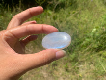 Charger l&#39;image dans la galerie, VENDU Labradorite blanche d&#39;Afrique 33
