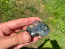 Charger l&#39;image dans la galerie, VENDU Coeur labradorite 13
