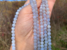 Charger l&#39;image dans la galerie, Perles en agate blue lace entre 6 et 10mm ABLU
