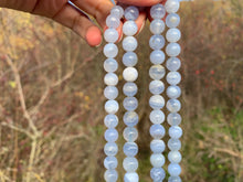 Charger l&#39;image dans la galerie, Perles en agate blue lace entre 6 et 10mm ABLU
