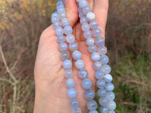 Charger l&#39;image dans la galerie, Perles en agate blue lace entre 6 et 10mm ABLU
