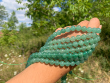 Charger l&#39;image dans la galerie, Perles en aventurine verte entre 4 et 14mm
