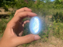 Charger l&#39;image dans la galerie, VENDU Labradorite blanche d&#39;Afrique 33
