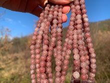 Charger l&#39;image dans la galerie, Perles en quartz rose entre 6 et 8mm QRQ
