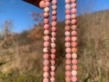 Charger l&#39;image dans la galerie, Perles en jaspe rose entre 6 et 10mm
