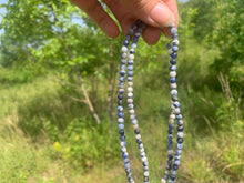 Charger l&#39;image dans la galerie, Perles en sodalite entre 2 et 12mm SU
