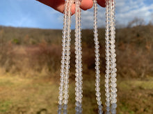 Charger l&#39;image dans la galerie, Perles en cristal de roche facettées entre 2 et 4mm
