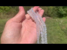 Charger et lire la vidéo dans la visionneuse de la Galerie, Perles en labradorite blanche  entre 4 et 10mm LBS
