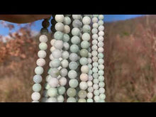 Charger et lire la vidéo dans la visionneuse de la Galerie, Perles en jade jadéite entre 6 et 8mm

