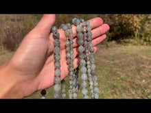 Charger et lire la vidéo dans la visionneuse de la Galerie, Perles en labradorite, forme diamant entre 6 et 10mm
