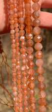Charger l&#39;image dans la galerie, Perles en pierre de soleil facettées entre 3,5 et 6mm PST
