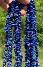 Charger l&#39;image dans la galerie, Perles en lapis-lazuli, forme chips
