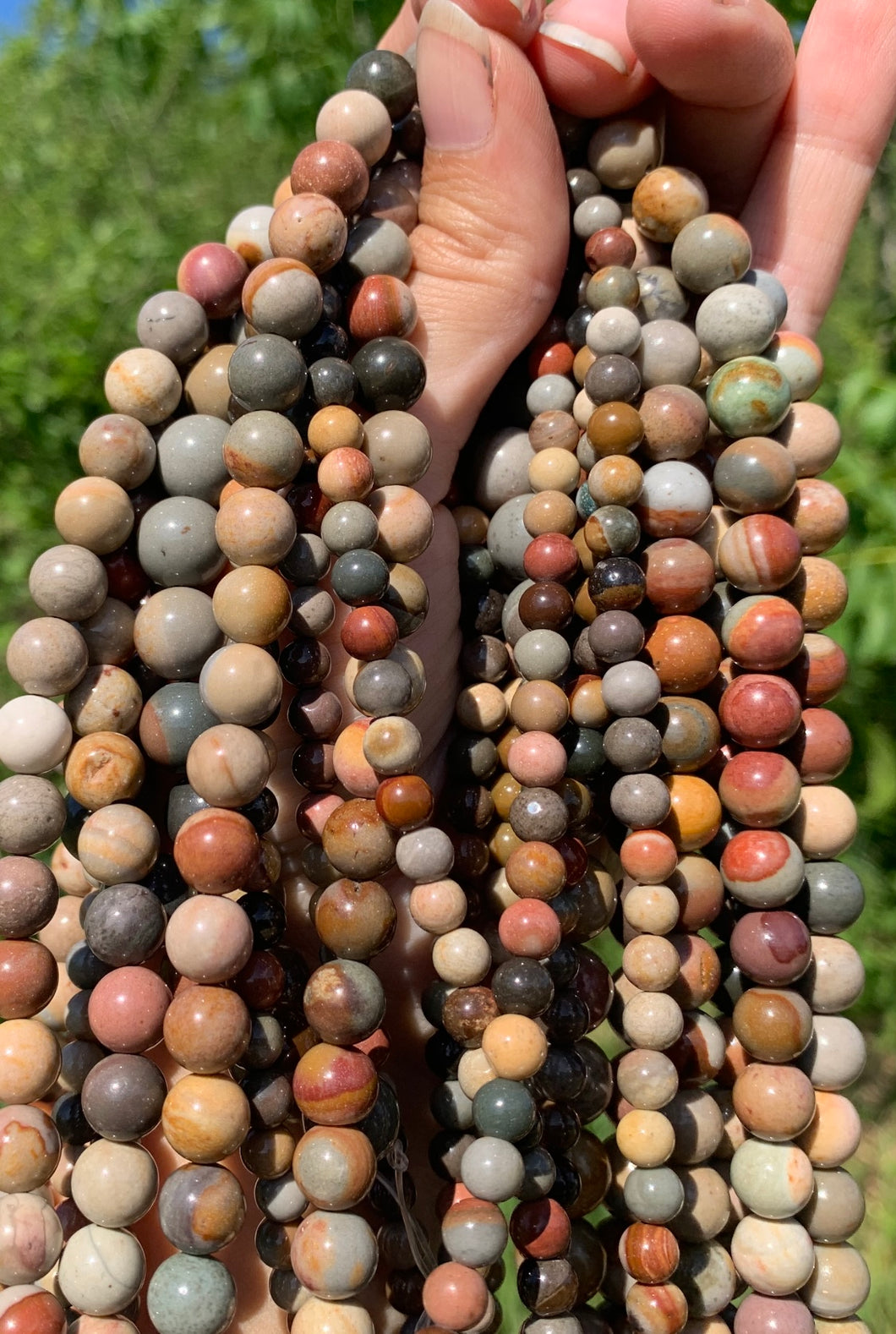 Perles en jaspe polychrome entre 4 et 12mm