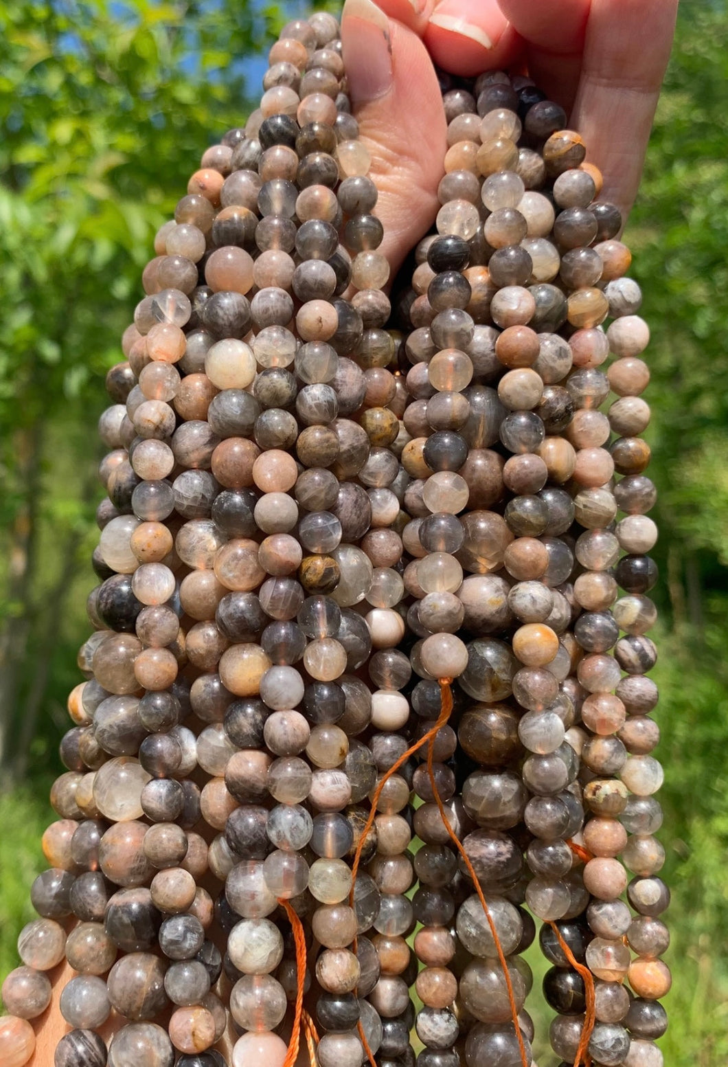 Perles en microcline entre 6 et 10mm