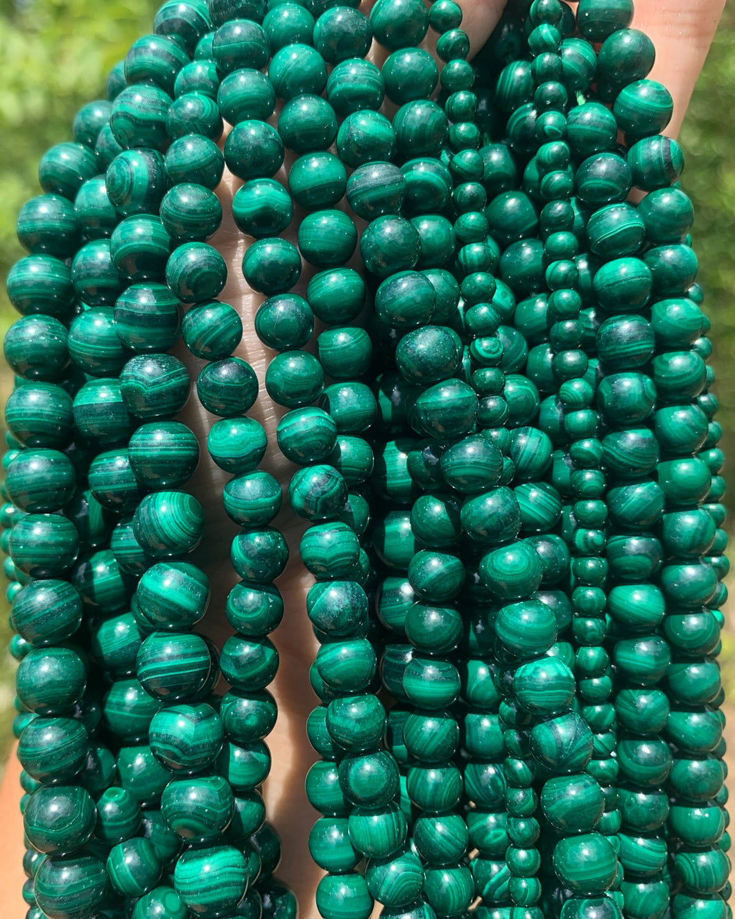 Perles en malachite entre 4 et 12mm