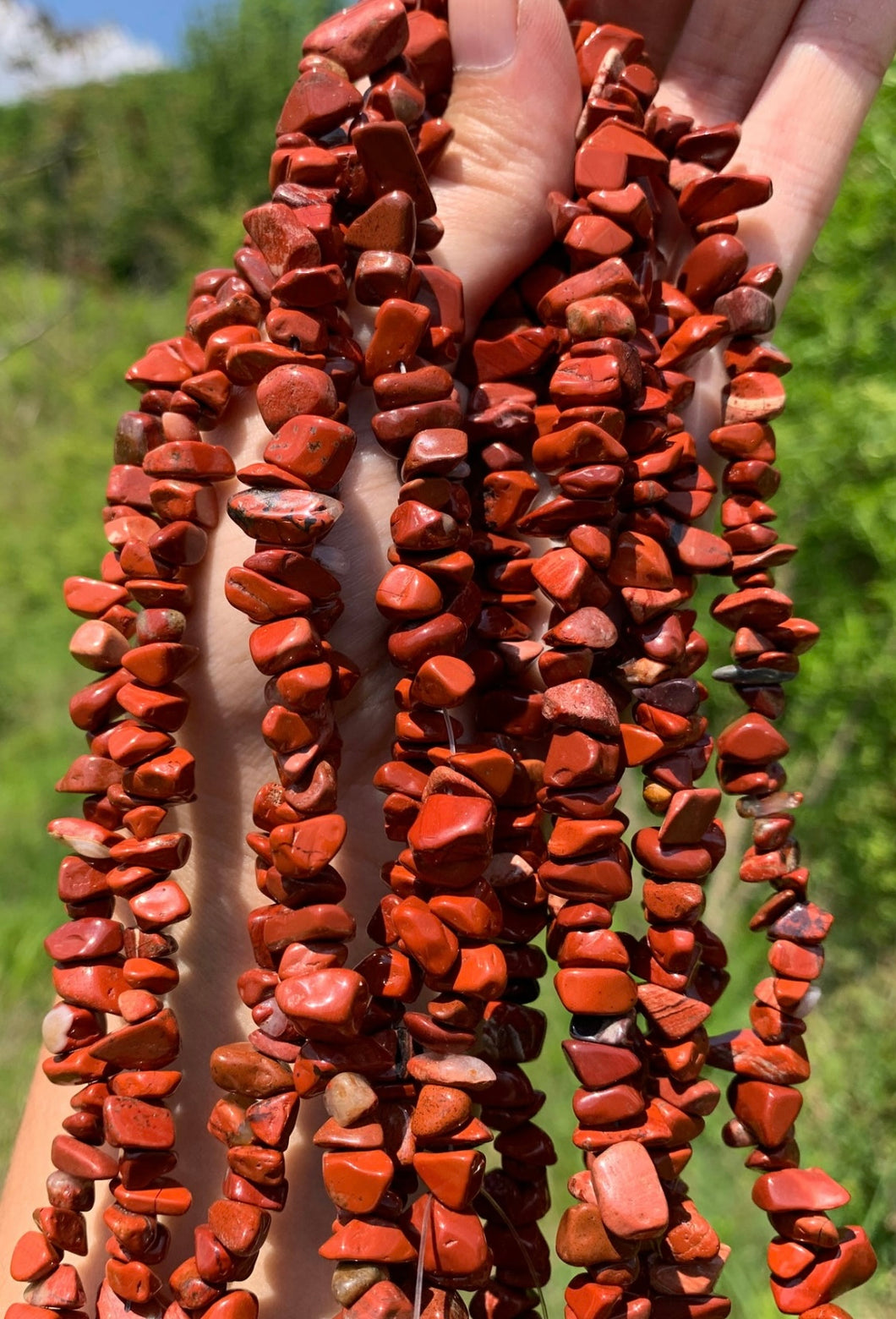 Perles en jaspe rouge, forme chips