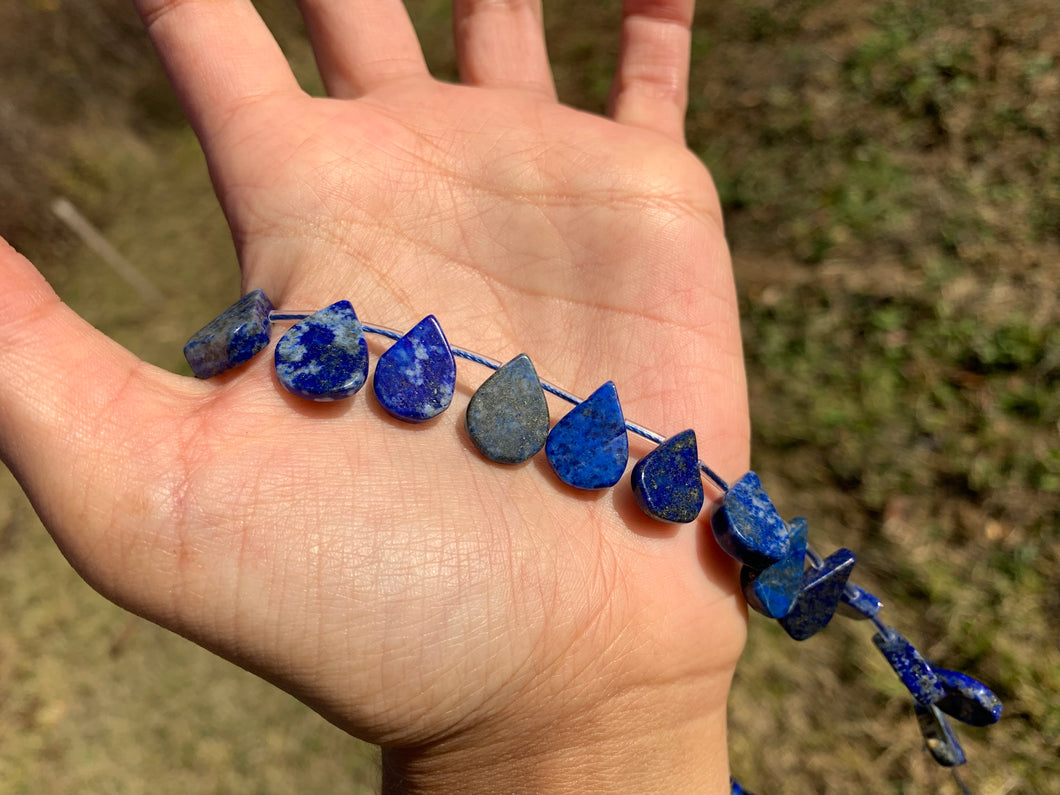 Perles en lapis-lazuli, forme goutte
