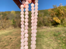 Charger l&#39;image dans la galerie, Perles en quartz rose mate entre 4 et 12mm
