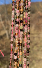 Charger l&#39;image dans la galerie, Perles en tourmaline multicolore entre 3 et 4mm

