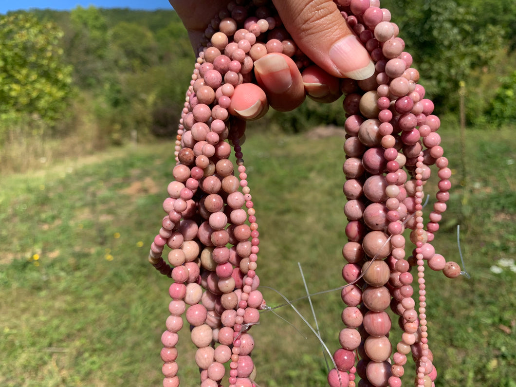 Perles en calcédoine entre 2 et 12mm