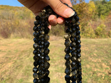 Charger l&#39;image dans la galerie, Perles en obsidienne dorée, forme diamant entre 6 et 12mm
